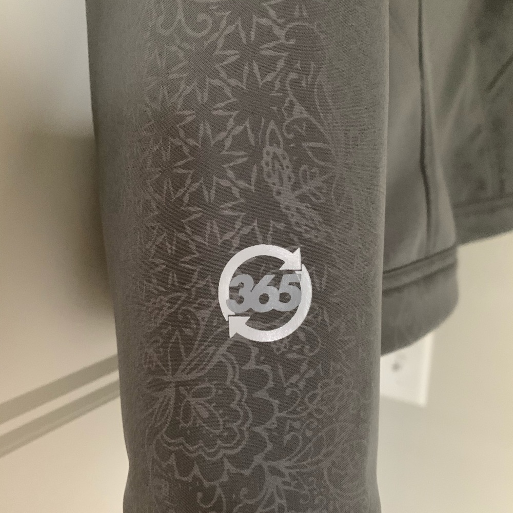 Eddie Bauer Soft Shell Jacket - Medium - image 5